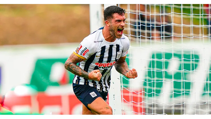 Adrián Arregui, jugador de Alianza Lima de Perú.
