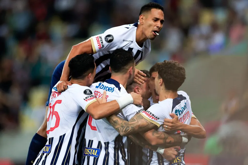 Adrián Arregui marcando por Copa Libertadores 2024 en el Maracaná. (Foto: Getty).