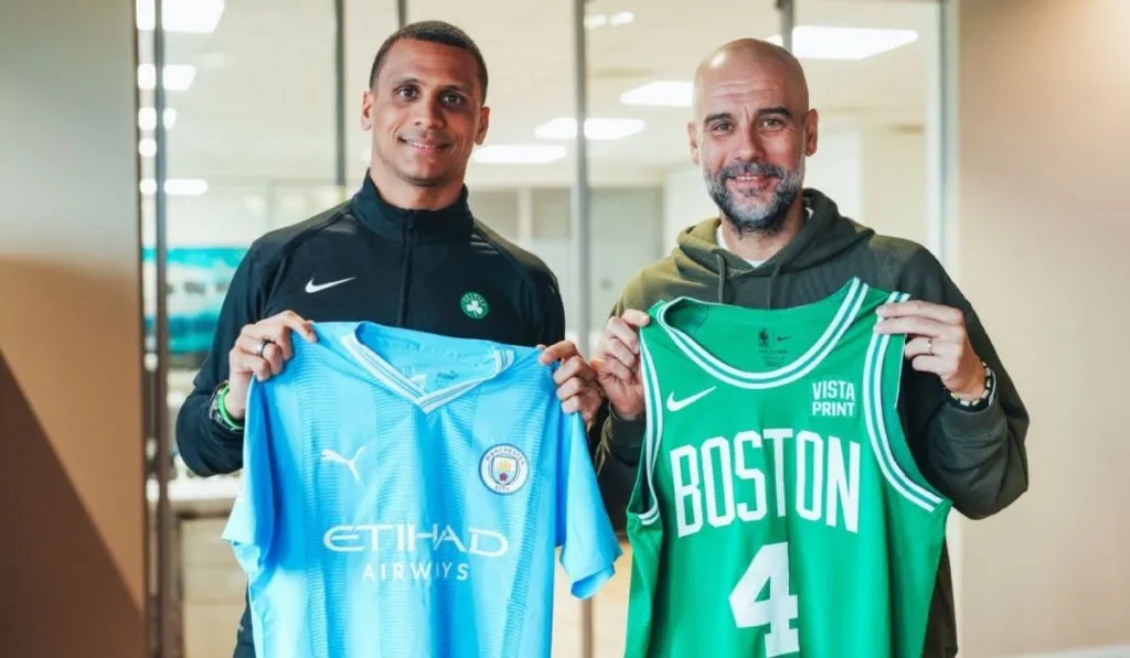 Joe Mazzulla y Guardiola juntos en Manchester: IMAGO