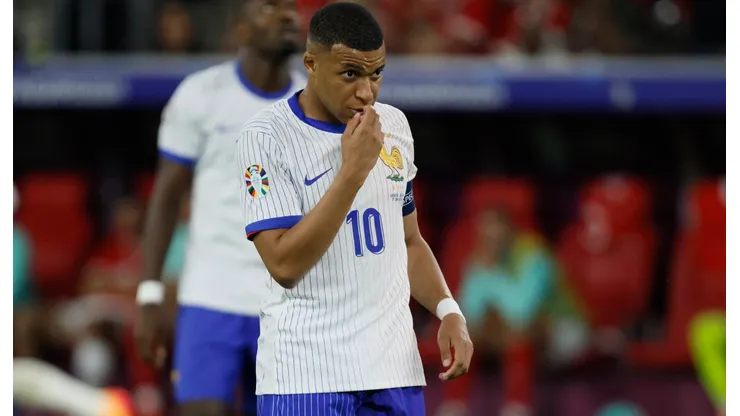 Kylian Mbappé durante el duelo ante Francia.