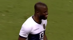 Enorme gesto de Enner Valencia con Hernán Galíndez.