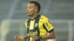 Byron Castillo estuvo cedido en Peñarol