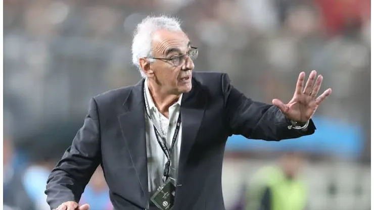 Jorge Fossati habló sobre Renato Tapia