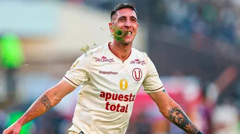 Diego Dorregaray jugando en Universitario.