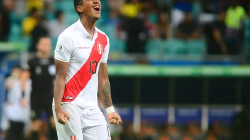 Renato Tapia tiene ofertas de la Premier League