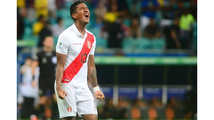 Renato Tapia tiene ofertas de la Premier League