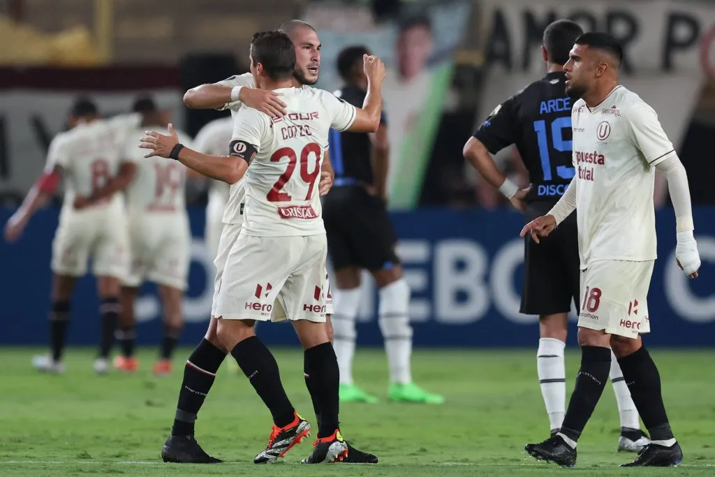 Marco Saravia en Universitario de Deportes. (Foto: IMAGO).