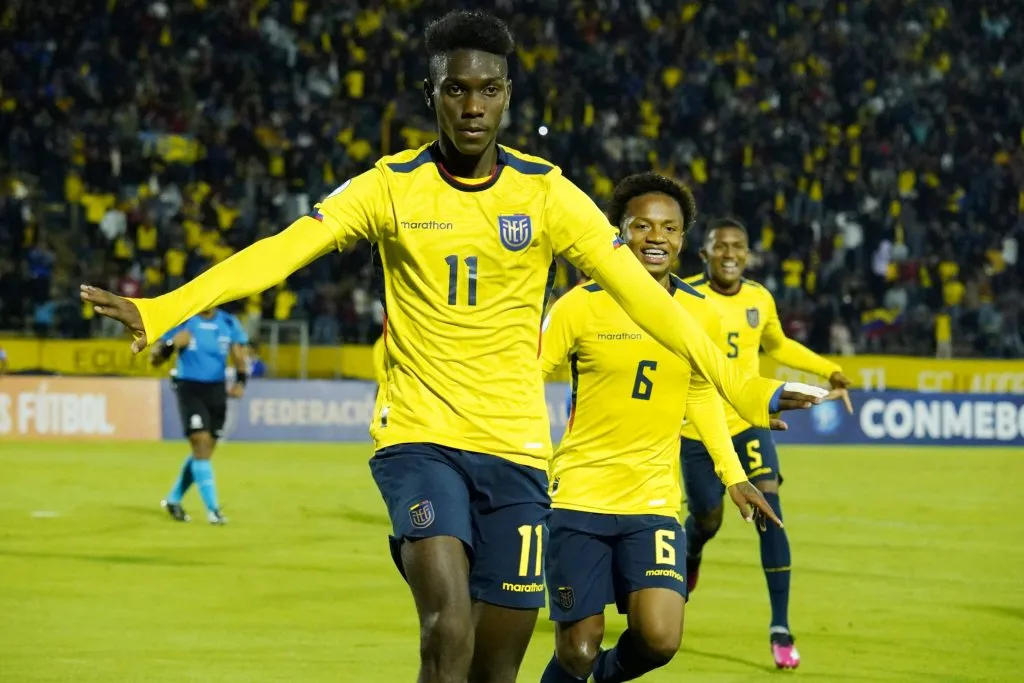 Allen Obando – Selección de Ecuador.