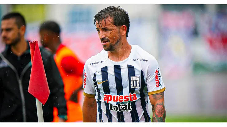 Gabriel Costa se va de Alianza Lima.