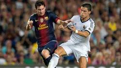 Lionel Messi y Cristiano Ronaldo en uno de sus Clásicos por LaLiga española.