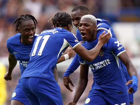 VIDEO | Moisés Caicedo recibe un gran premio del Chelsea por su golazo
