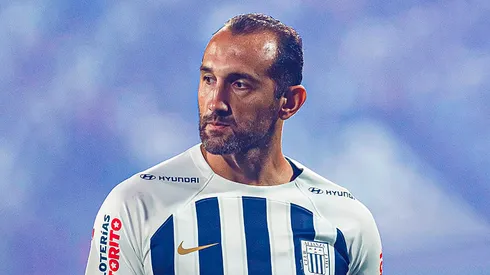Hernán Barcos, delantero de Alianza Lima.