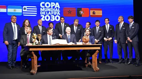 Argentina, Uruguay y Paraguay presentaron oficialmente su candidatura a la FIFA para la Copa del Mundo del 2030.
