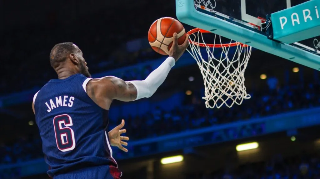 LeBron en la victoria de Estados Unidos vs. Serbia. (Foto: Imago)