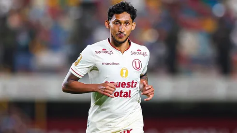 Christofer Gonzales, jugador de Universitario de Perú.