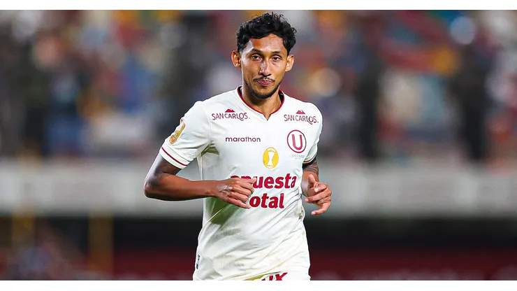 Christofer Gonzales, jugador de Universitario de Perú.