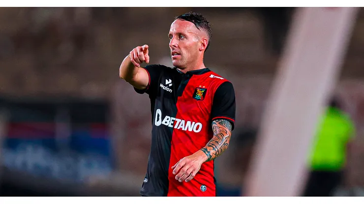 Pablo Lavandeira jugando para FBC Melgar.