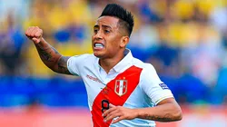 Christian Cueva jugnado para Perú.