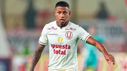 Andy Polo jugando para Universitario.