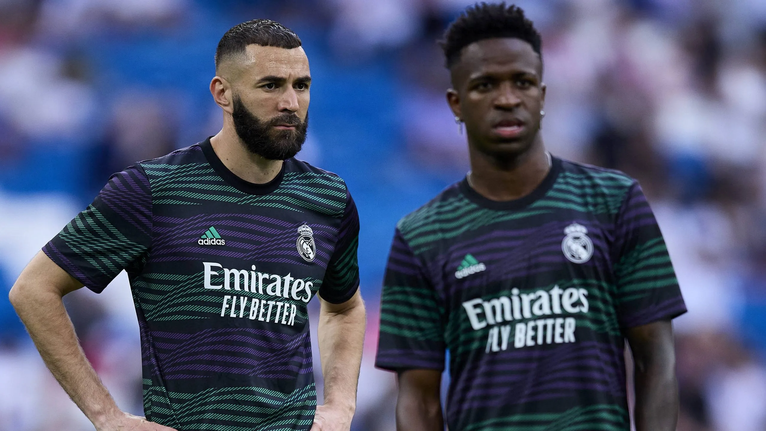 Karim Benzema junto a Vinícius Júnior en la etapa que coincidieron en el Real Madrid.