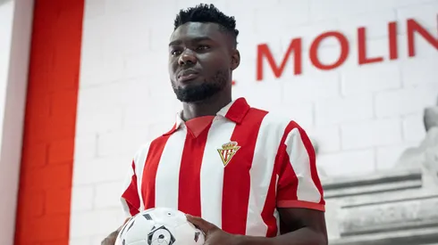 Jordy Caicedo firmó un año con el Real Sporting.