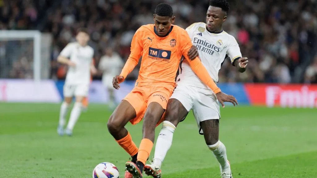 Cristhian Mosquera en uno de sus últimos duelos ante Real Madrid: IMAGO