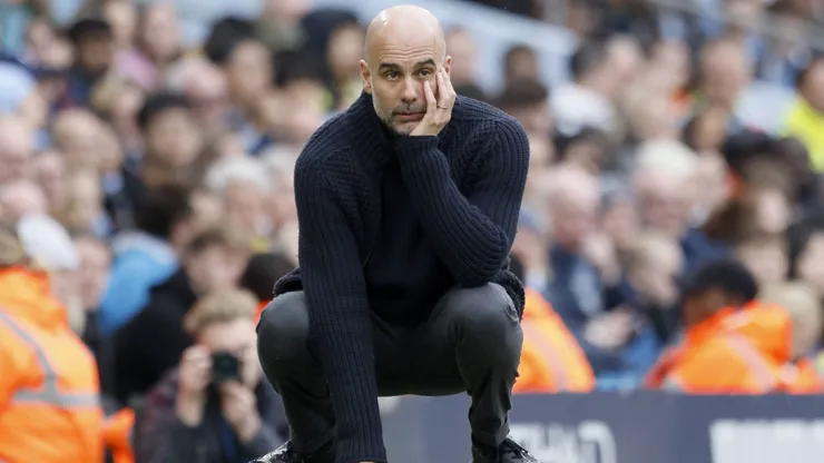 Pep Guardiola, alarmado con las canchas de Estados Unidos.