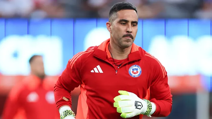 Claudio Bravo vuelve a encontrarse libre tras dejar Betis.