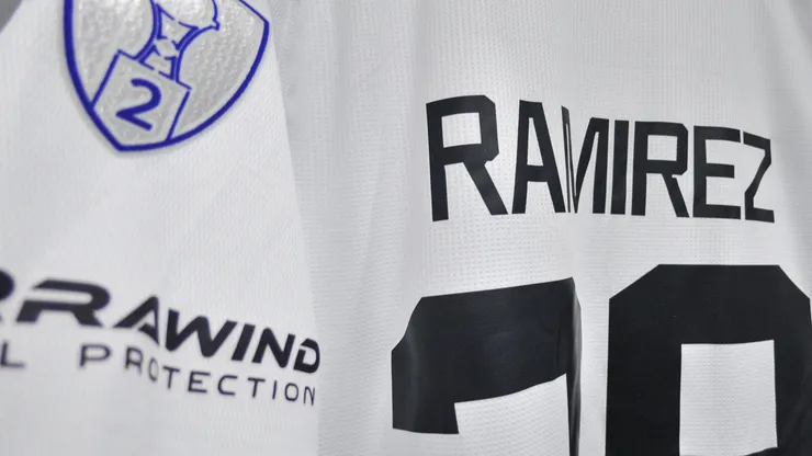 Así se ve el parche de los títulos que tiene Liga de Quito (Foto: @LDU_Oficial)