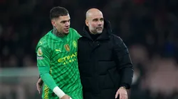 Ederson seguirá de momento en Manchester City.