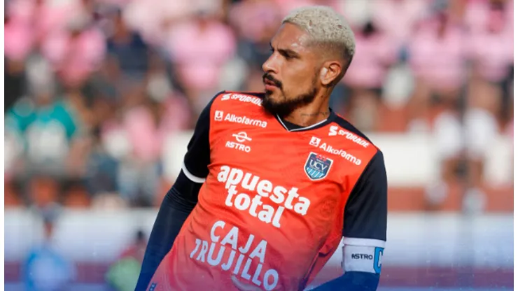 Paolo Guerrero y su pelea con otro jugador de la Vallejo