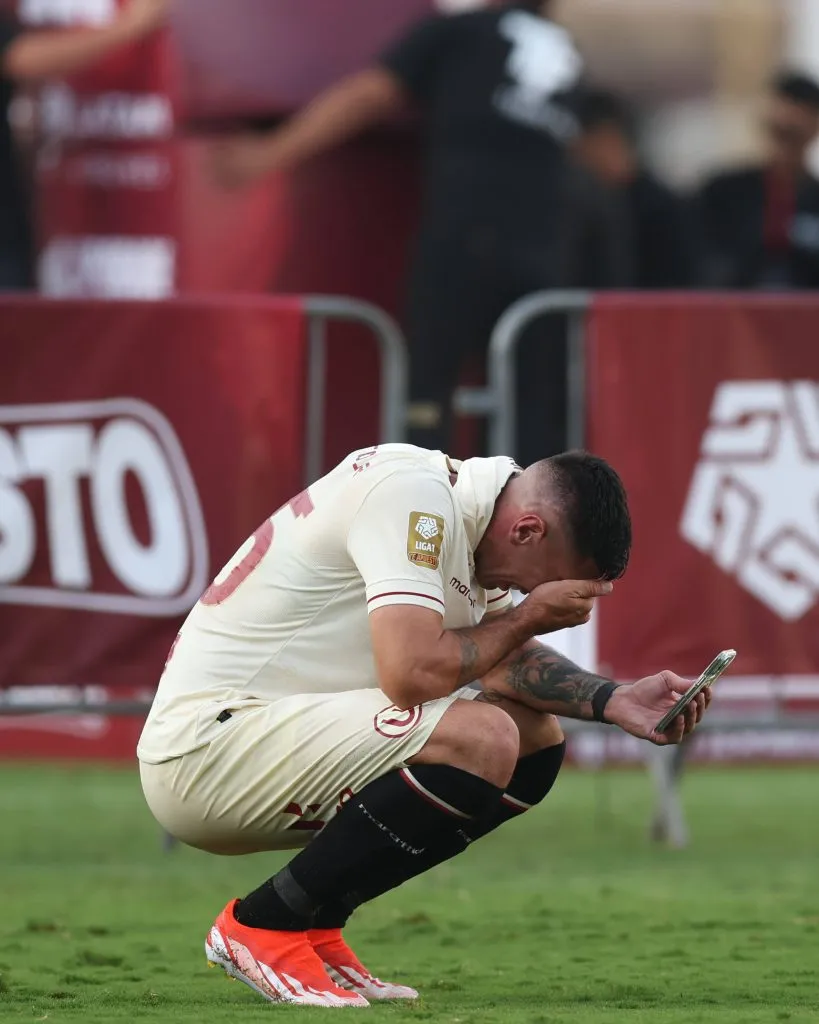 Diego Dorregaray celebrando el Torneo Apertura 2024. (Foto: IMAGO).