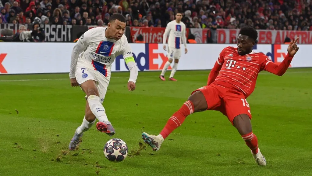 Davies y Mbappé, posibles compañeros en Real Madrid: IMAGO