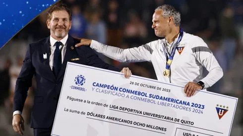 Esteban Paz le pega a Liga de Quito