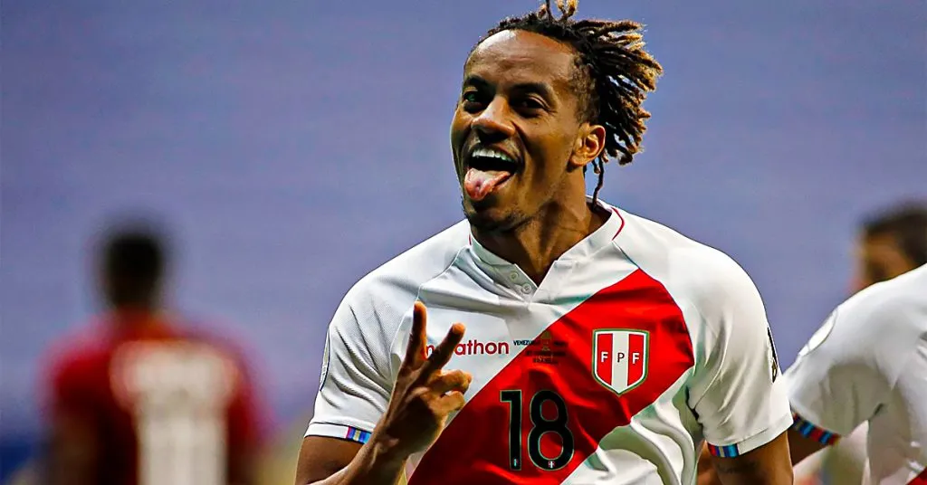 André Carrillo jugando para Perú. (Foto: IMAGO)