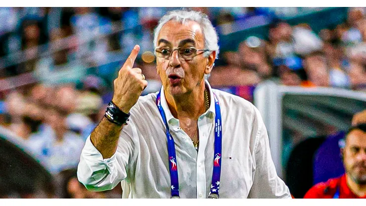 Jorge Fossati piensa en nuevos convocados del extranjero para Perú.