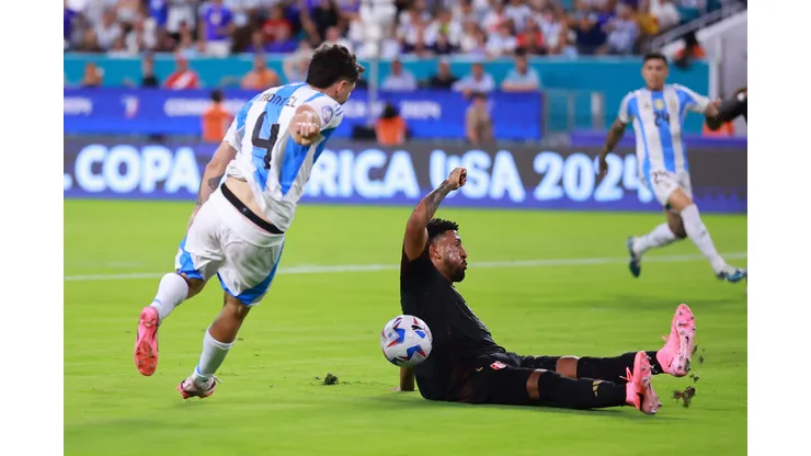 Regaló penal a Argentina y festeja eliminación de Selección Peruana