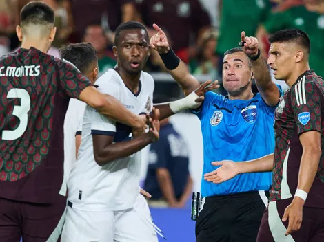 VIDEO | El audio del VAR que salvó a Ecuador de un penal ante México