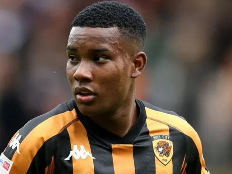 Hull City tomó una contundente decisión con Óscar Zambrano