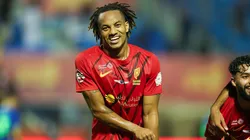 André Carrillo está descartado por Al-Qadisiya