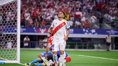 Alianza Lima no podría contratar a Paolo Guerrero