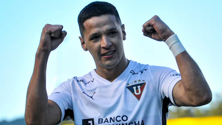 Este es el nuevo valor de mercado de Álex Arce tras no ser vendido por Liga de Quito.
