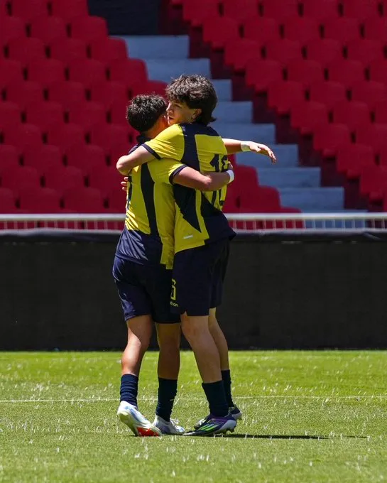 Zambrano anotó el segundo de Ecuador ante Costa Rica. (Foto: @LaTri)