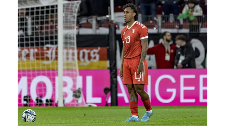 Renato Tapia regresa para jugar Eliminatorias
