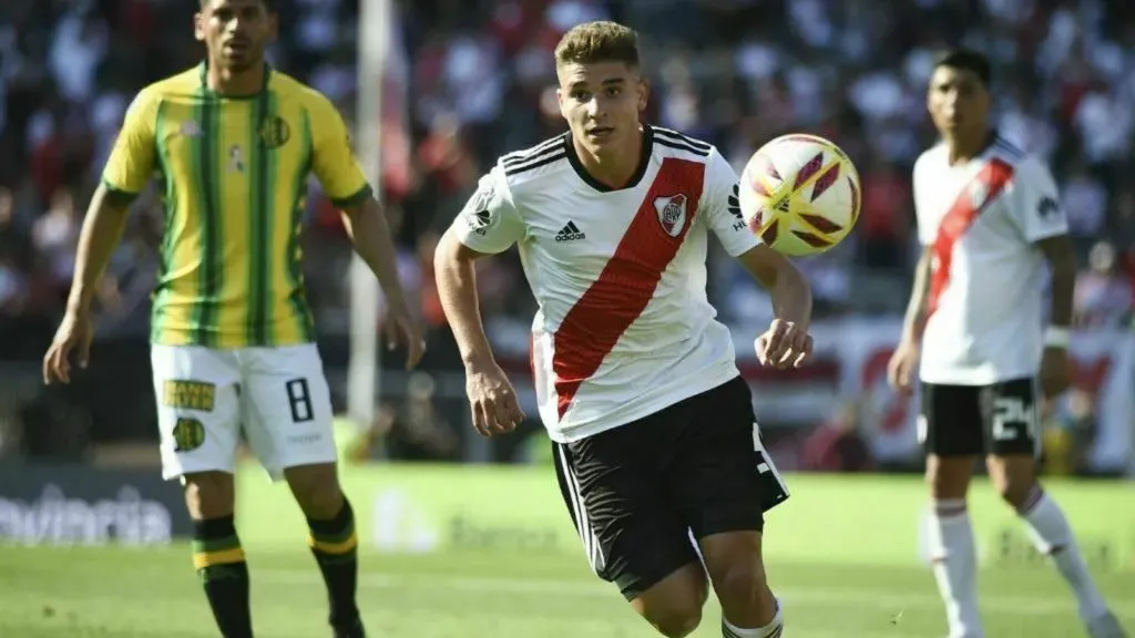 Julián Álvarez inició su carrera ante Aldosivi con River Plate: IMAGO