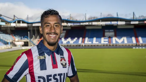 Renato Tapia se mantendría de España