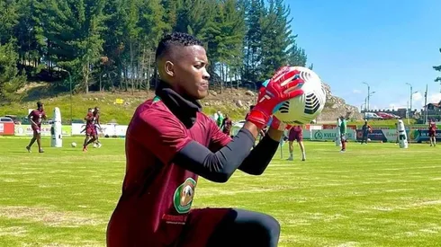 Adonis Pabon, arquero Mushuc Runa. Foto: Extra.