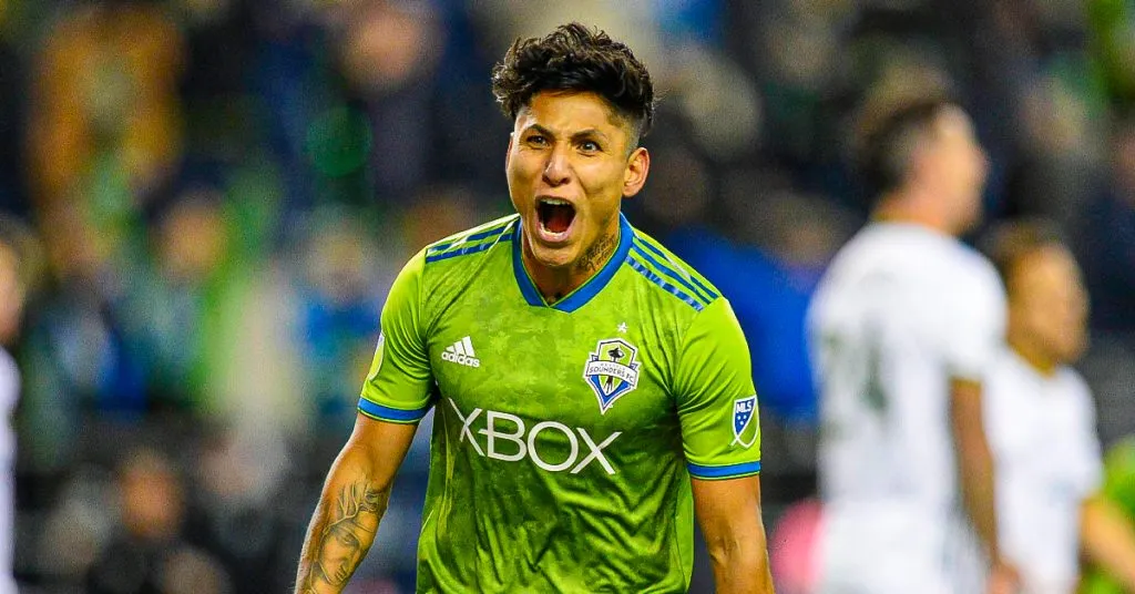 Raúl Ruidíaz Universitario Perú