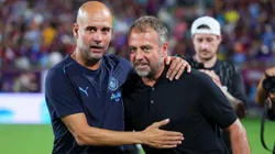Pep Guardiola y Hansi Flick durante el debut del alemán en Barcelona.
