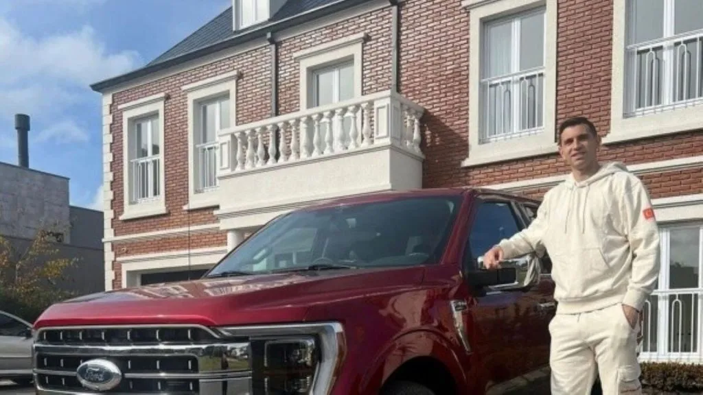 La mansión que el arquero tiene en su país (Instagram)